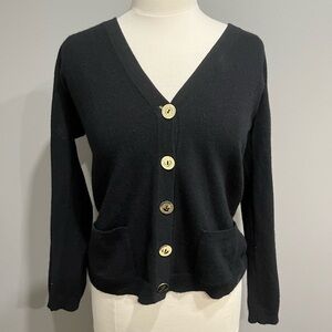 Neiman Marcus cashmere sweater
